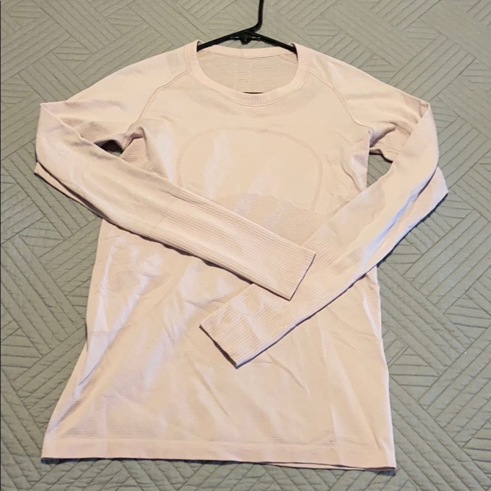 Lululemon Swiftly Tech